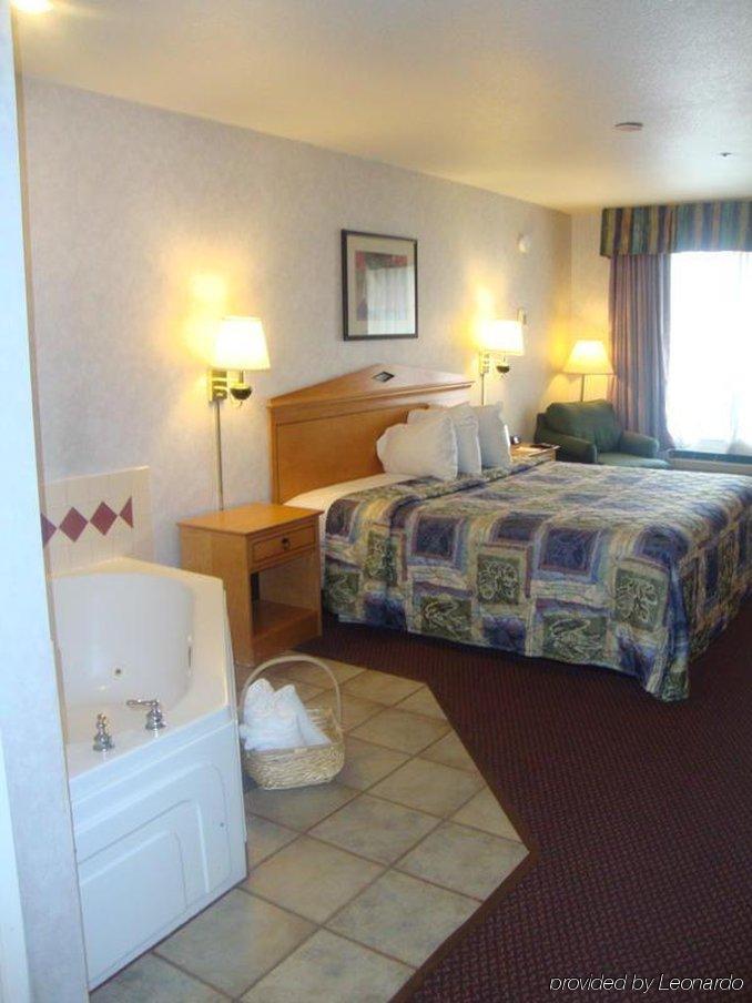Baymont By Wyndham Hotel Manteca
