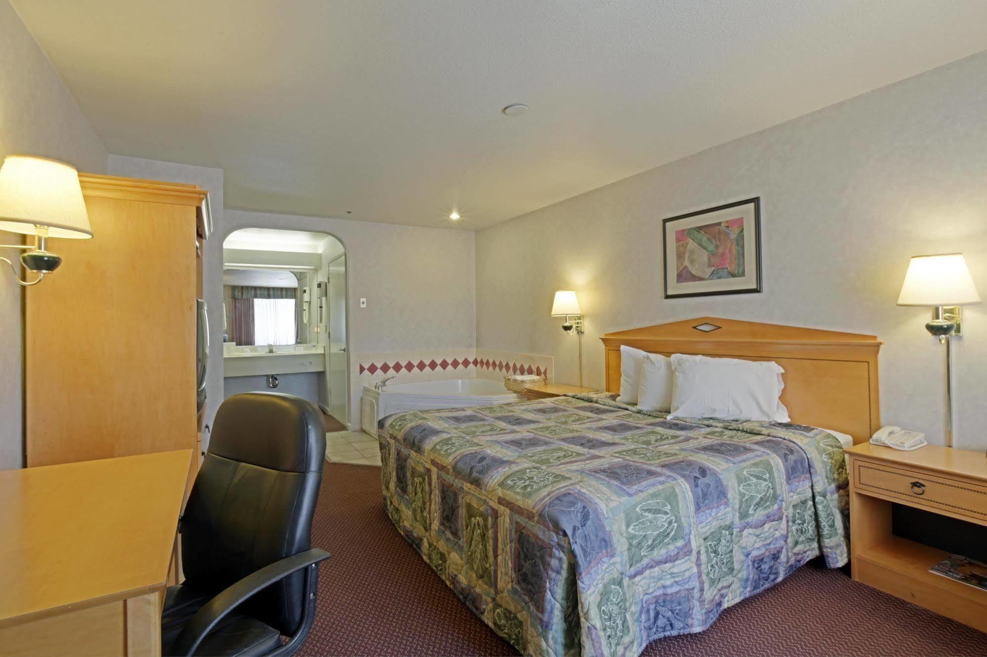 Hotel Baymont By Wyndham