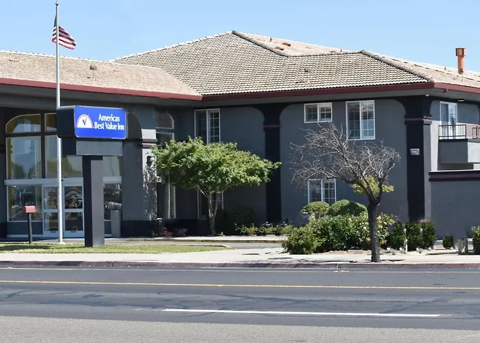 Baymont By Wyndham Manteca